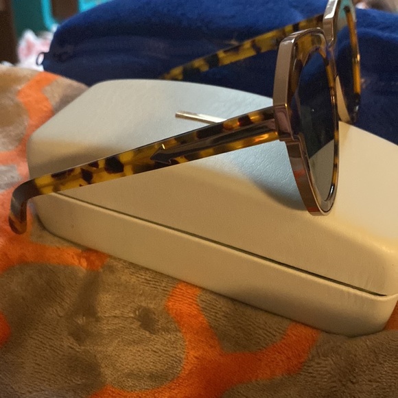 Karen Walker “one astronaut” tortoise shell sunglasses.NWOT&case w/warranty card - Picture 5 of 6